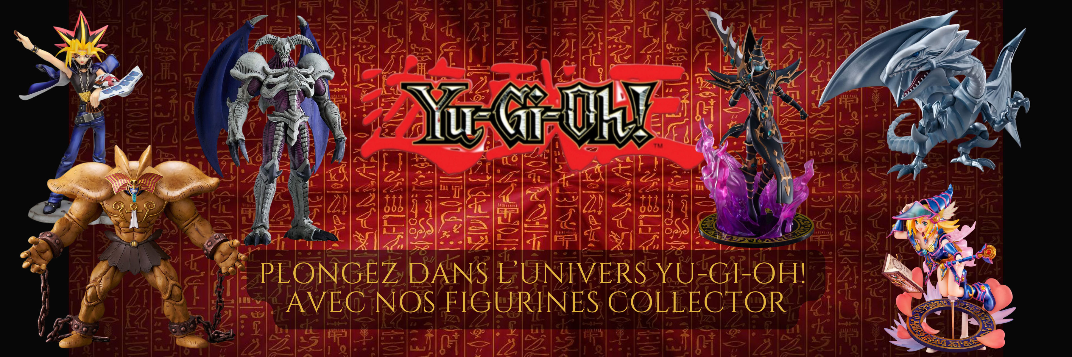Carrousel Yu-Gi-Oh! présentant des figurines collector de Yugi, Exodia The Forbidden, Summoned Skull, le Magicien Sombre, le Dragon Blanc aux Yeux Bleus et Dark Magician Girl, sur un fond rouge avec des hiéroglyphes.